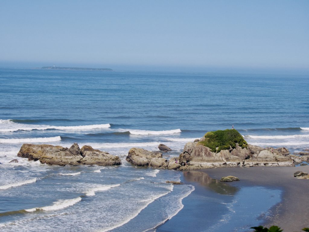 View from the bluff of Kalaloch Beach 3 (Destruction Island in the distance)